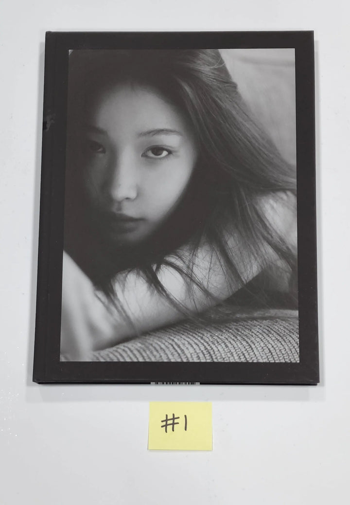 Chung Ha 'Bare&Rare Pt.1' - Hand Autographed(Signed) Promo Album - HALLYUSUPERSTORE