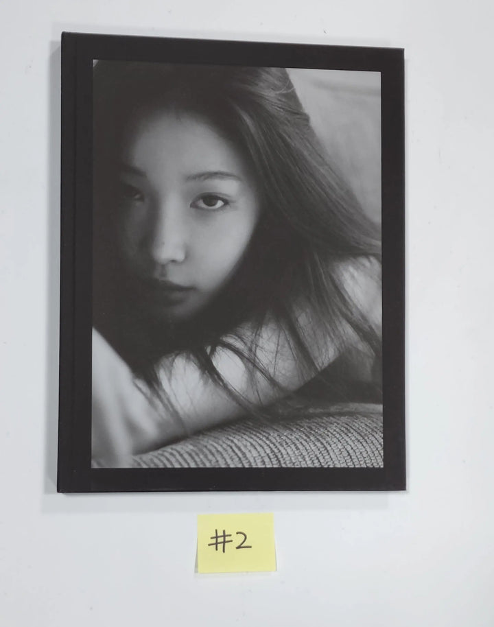 Chung Ha 'Bare&Rare Pt.1' - Hand Autographed(Signed) Promo Album - HALLYUSUPERSTORE