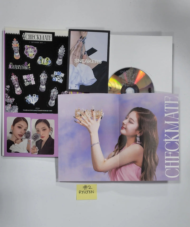 Itzy 'CHECKMATE' - Hand Autographed(Signed) Promo Album - HALLYUSUPERSTORE