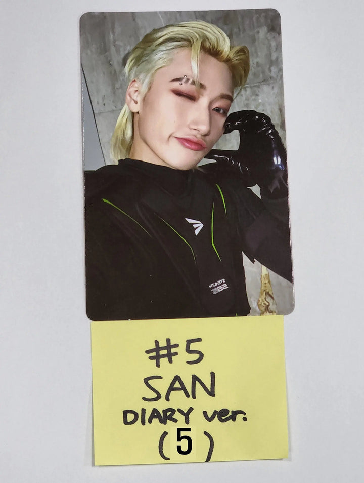 Ateez "The World Ep.1 - MOVEMENT" - Official Photocard (San & Mingi) - HALLYUSUPERSTORE
