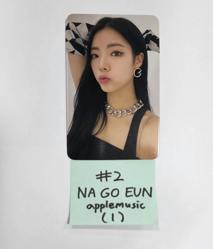 Purple Kiss 4th mini - Apple Music Fansign Event Photocard - HALLYUSUPERSTORE
