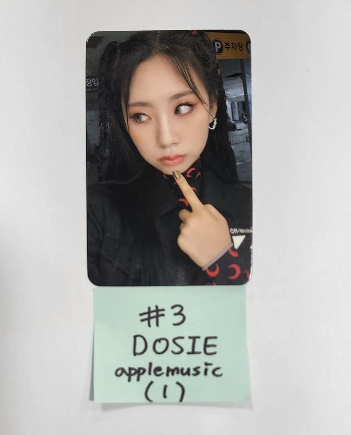 Purple Kiss 4th mini - Apple Music Fansign Event Photocard - HALLYUSUPERSTORE