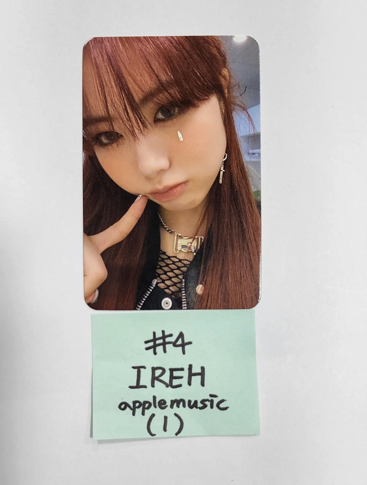 Purple Kiss 4th mini - Apple Music Fansign Event Photocard - HALLYUSUPERSTORE
