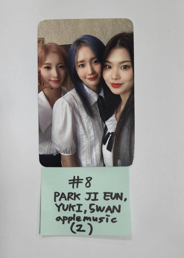 Purple Kiss 4th mini - Apple Music Fansign Event Photocard - HALLYUSUPERSTORE