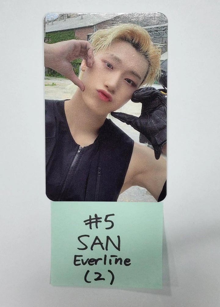 Ateez "The World Ep.1 - MOVEMENT" - Everline Fansign Event PhotoCard - HALLYUSUPERSTORE