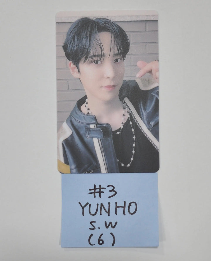 Ateez "The World Ep.1 - MOVEMENT" - Soundwave Luckydraw PVC PhotoCard + Signature Printed Photocard - HALLYUSUPERSTORE