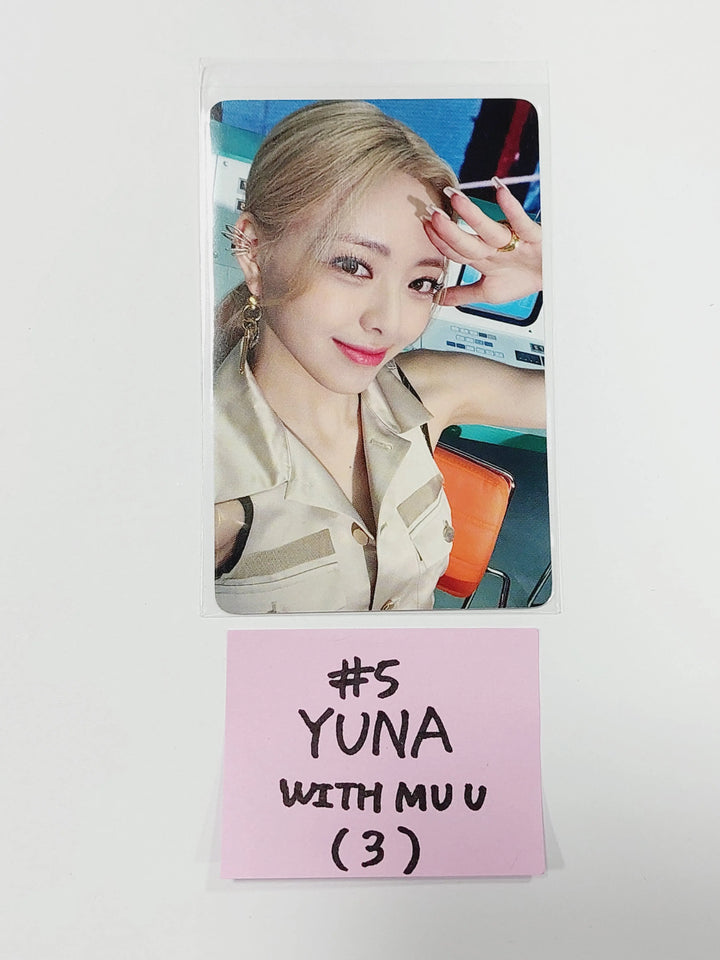 ITZY 'CHECKMATE' - Withmuu FanSign Event PhotoCard - HALLYUSUPERSTORE