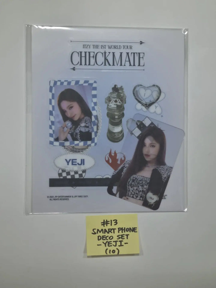 ITZY 'CHECKMATE' - The 1st World Tour Official MD - HALLYUSUPERSTORE