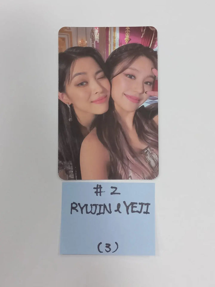 ITZY 'CHECKMATE' - Special Edition Photocard, Postcard + Seal Sticker - HALLYUSUPERSTORE