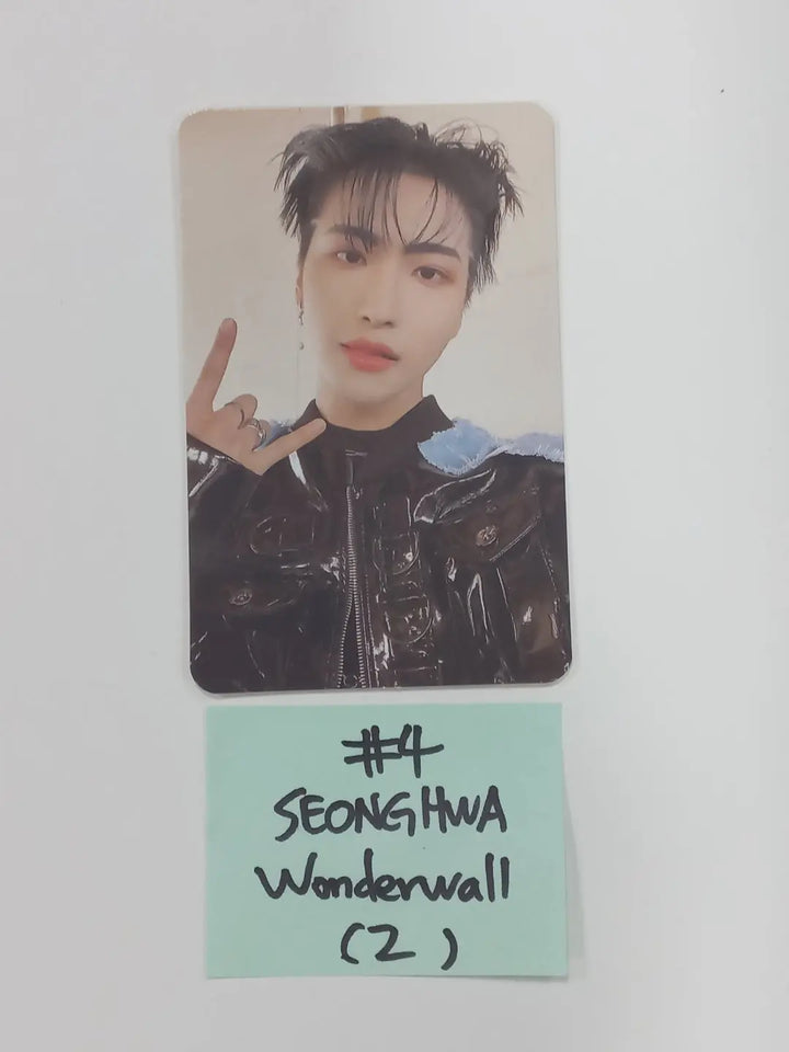 Ateez "The World Ep.1 - MOVEMENT" - Wonderwall Pre-Order Benefit Photocard - HALLYUSUPERSTORE