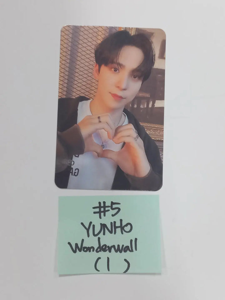 Ateez "The World Ep.1 - MOVEMENT" - Wonderwall Pre-Order Benefit Photocard - HALLYUSUPERSTORE