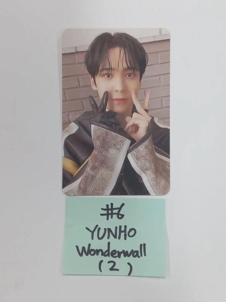 Ateez "The World Ep.1 - MOVEMENT" - Wonderwall Pre-Order Benefit Photocard - HALLYUSUPERSTORE