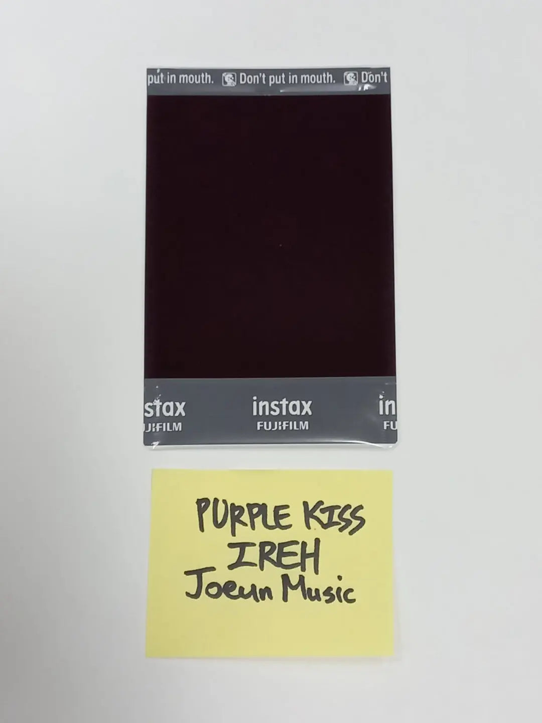 IREH (of Purple Kiss) 4th mini – Hand Autographed(Signed) Polaroid - HALLYUSUPERSTORE
