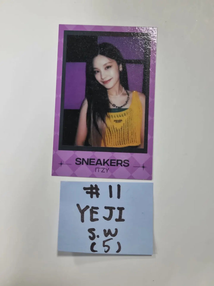 ITZY 'CHECKMATE' - Soundwave Lucky Draw Event PVC Photocard - HALLYUSUPERSTORE