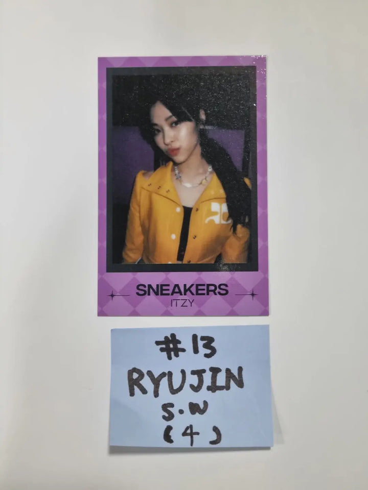ITZY 'CHECKMATE' - Soundwave Lucky Draw Event PVC Photocard - HALLYUSUPERSTORE