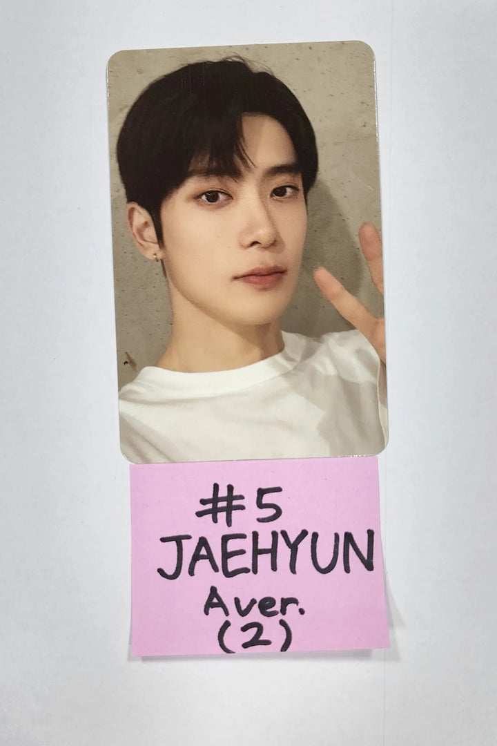 NCT X SANRIO CHARACTERS - Official Random Trading Photocard - HALLYUSUPERSTORE