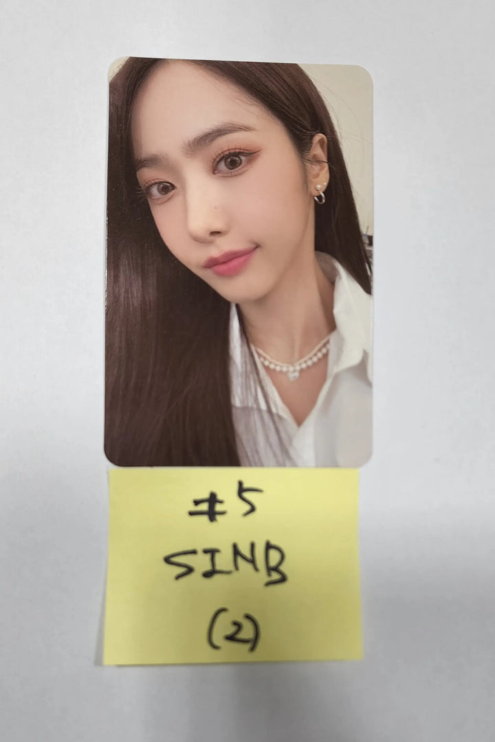 VIVIZ "The 1st VIVIDAYZ" - Official Trading Card - HALLYUSUPERSTORE