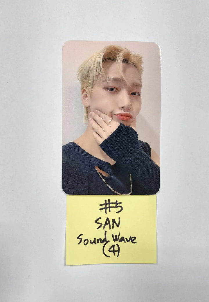 Ateez "The World Ep.1 - MOVEMENT" - Soundwave Fansign Event Photocard - HALLYUSUPERSTORE