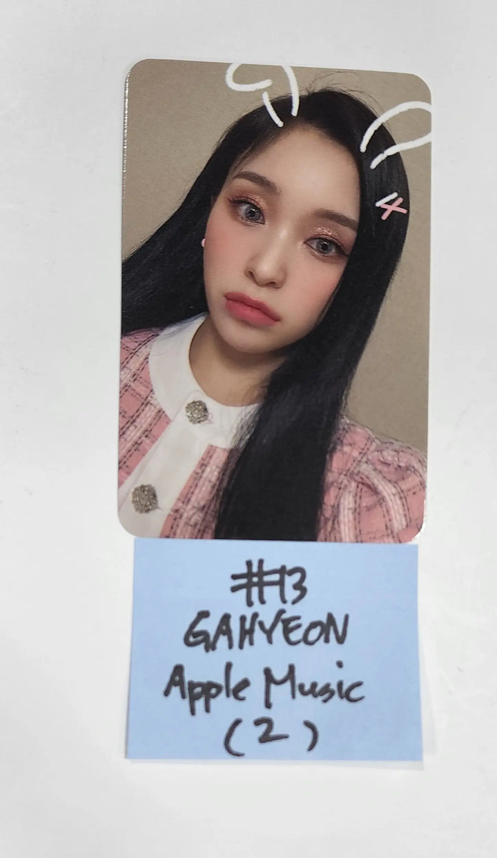 Dreamcatcher "Concept Book " - Apple Music Pre-Order Benefit Photocard - HALLYUSUPERSTORE