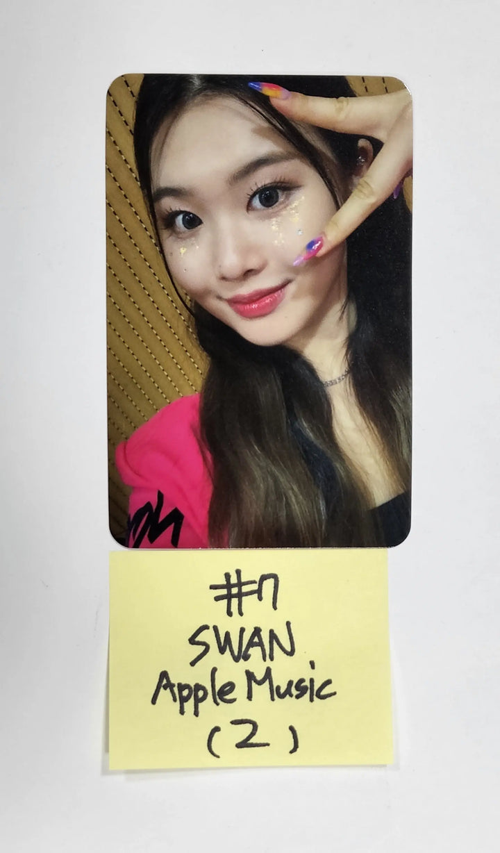 Purple Kiss 4th mini - Apple Music Fansign Event Photocard Round 3 - HALLYUSUPERSTORE