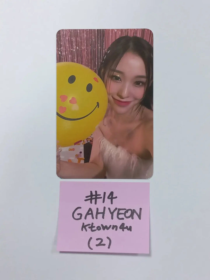 Dreamcatcher "Concept Book " - Ktown4U Pre-Order Benefit Photocard - HALLYUSUPERSTORE
