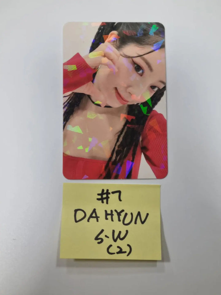 Twice "BETWEEN 1&2" 11th Mini Album - Soundwave Fansign Event Hologram Photocard - HALLYUSUPERSTORE
