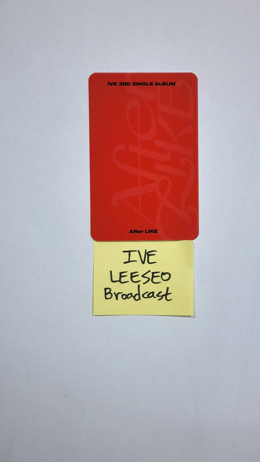 Leeseo (of IVE) 'After Like' - Broadcast Photocard - HALLYUSUPERSTORE
