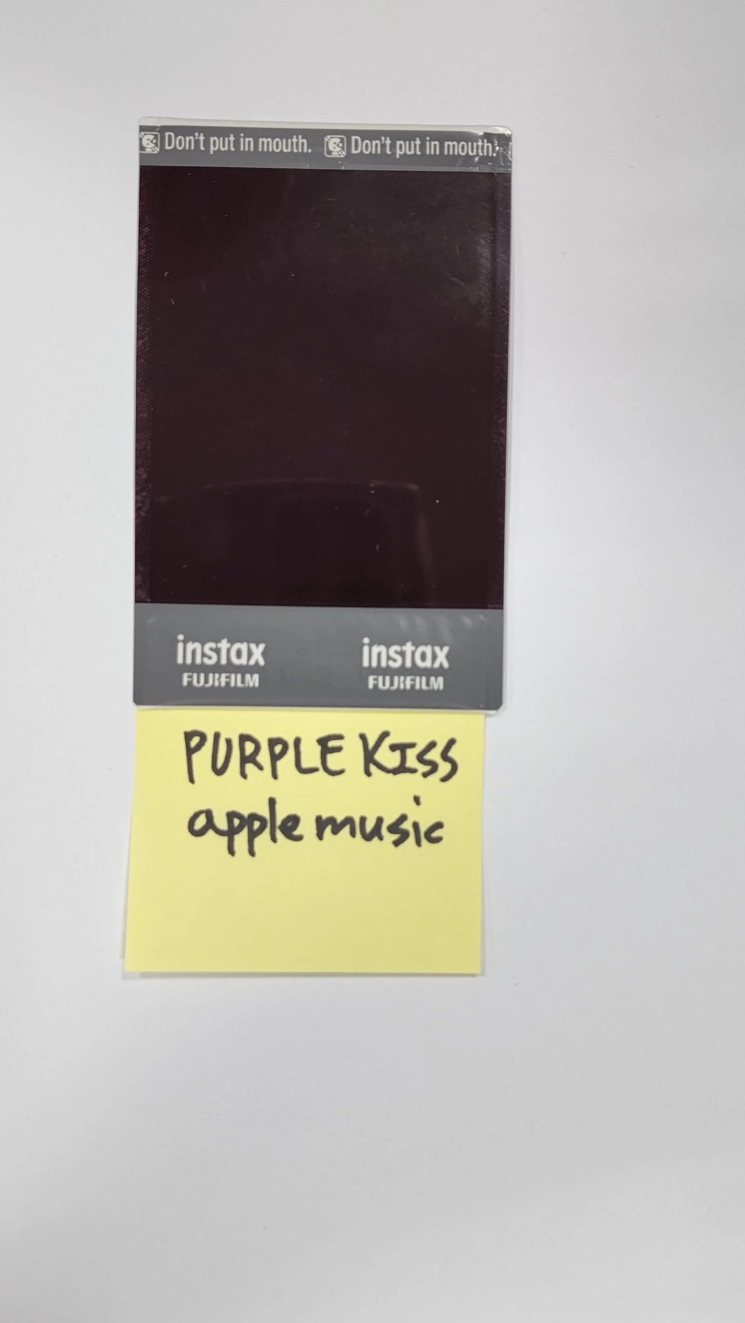 Purple Kiss 4th mini – Hand Autographed(Signed) Polaroid - HALLYUSUPERSTORE