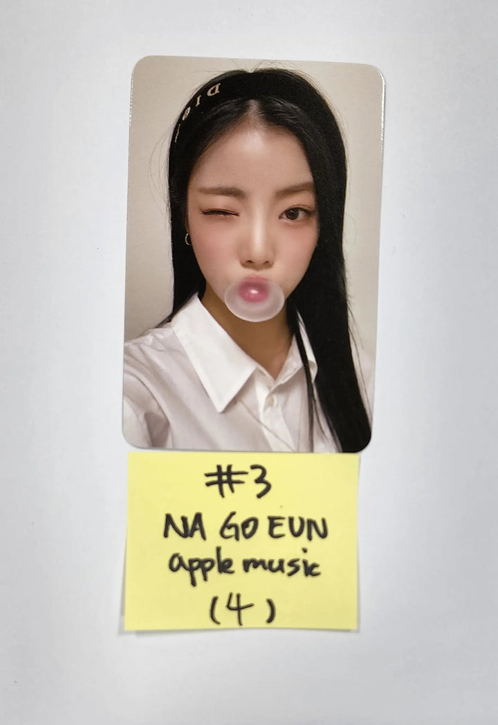 Purple Kiss 4th mini - Apple Music Fansign Event Photocard Round 4 - HALLYUSUPERSTORE