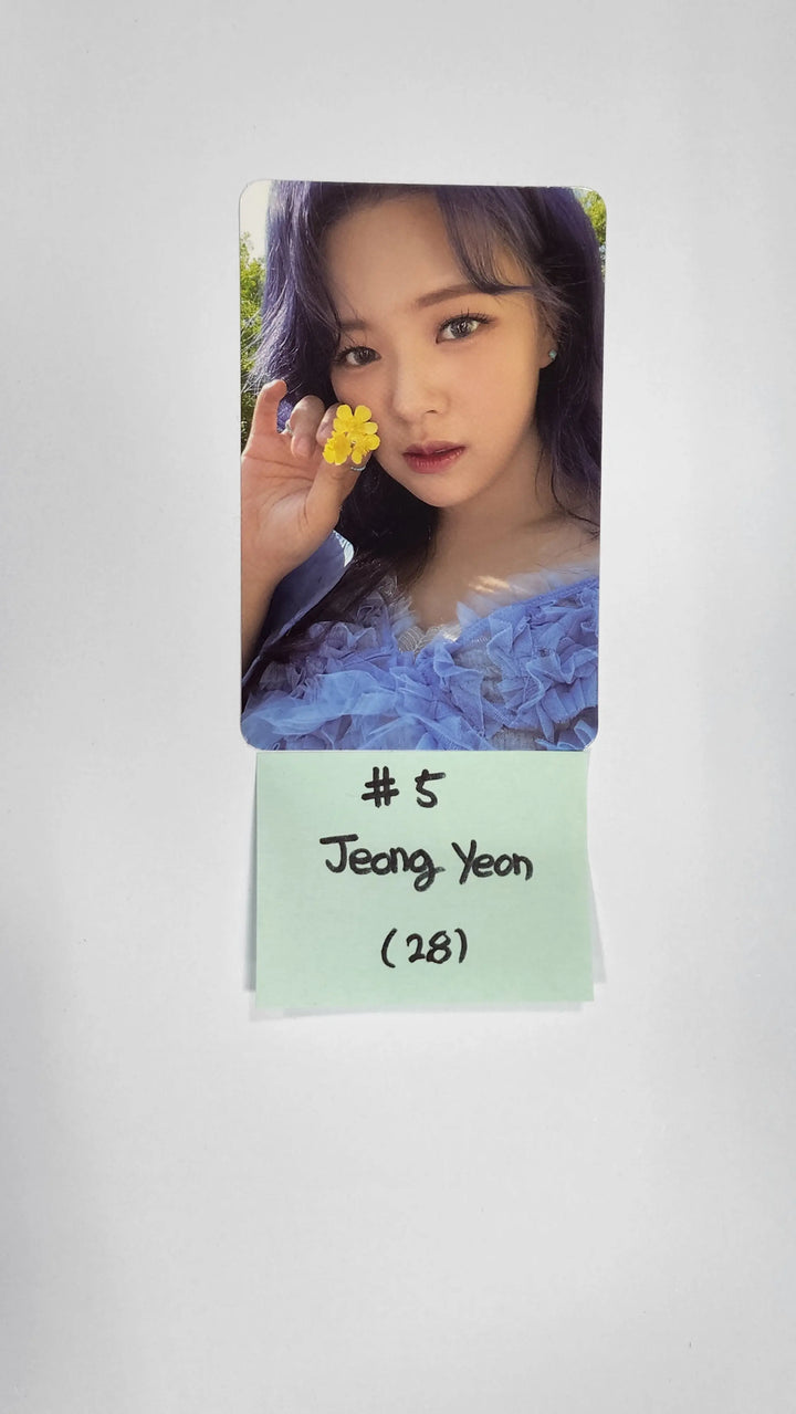 Twice "BETWEEN 1&2" 11th Mini Album - Official Photocard, Message Photocard - HALLYUSUPERSTORE