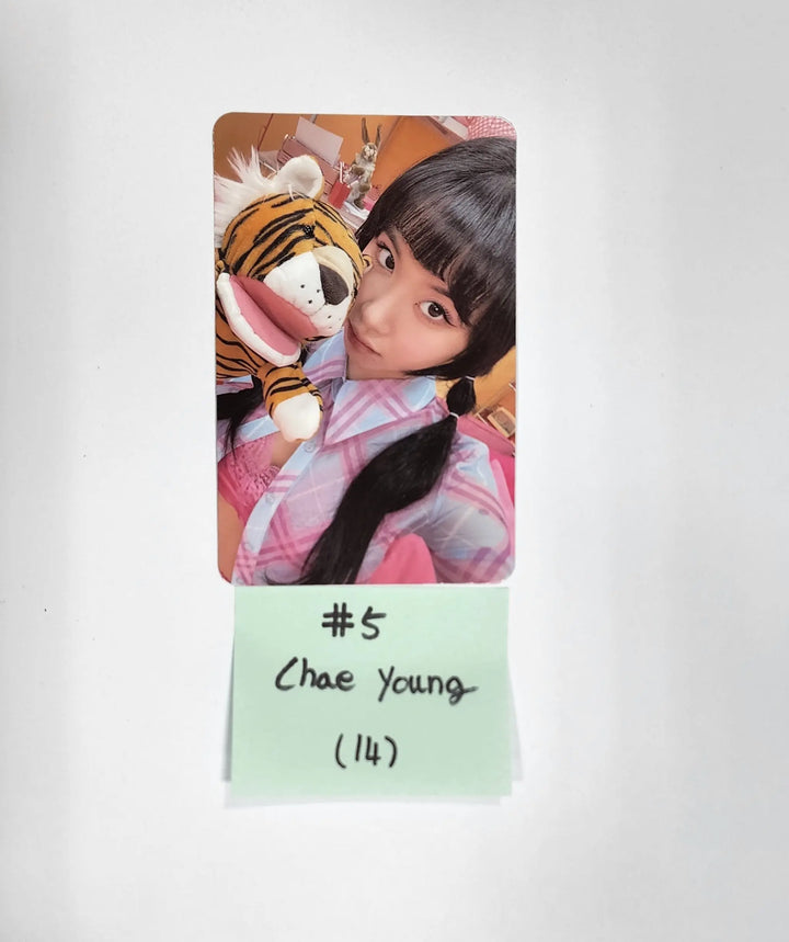 Twice "BETWEEN 1&2" 11th Mini Album - Official Photocard, Message Photocard - HALLYUSUPERSTORE