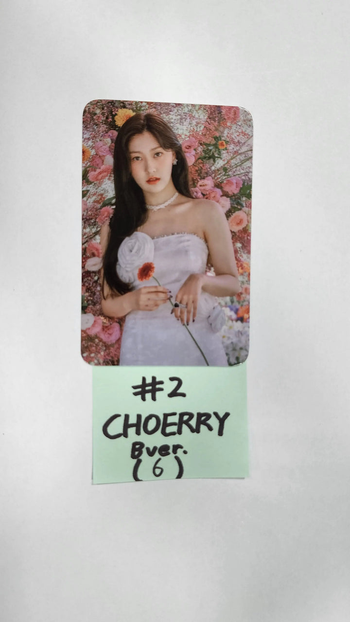 LOONA "Flip That" Summer Special Mini Album - Official MD Photocard (Hard Collect Book / Only Photocard) - HALLYUSUPERSTORE