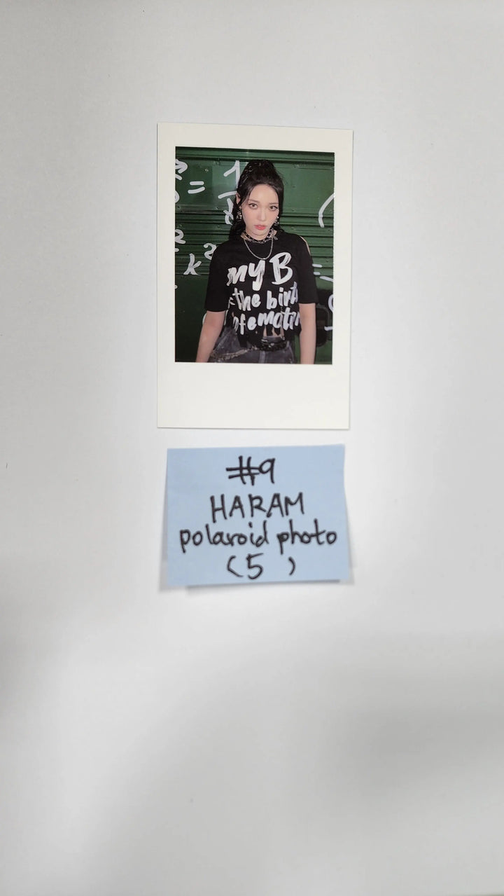 Billlie 'the Billage of perception : chapter two' - Official Polaroid Type Photocard - HALLYUSUPERSTORE
