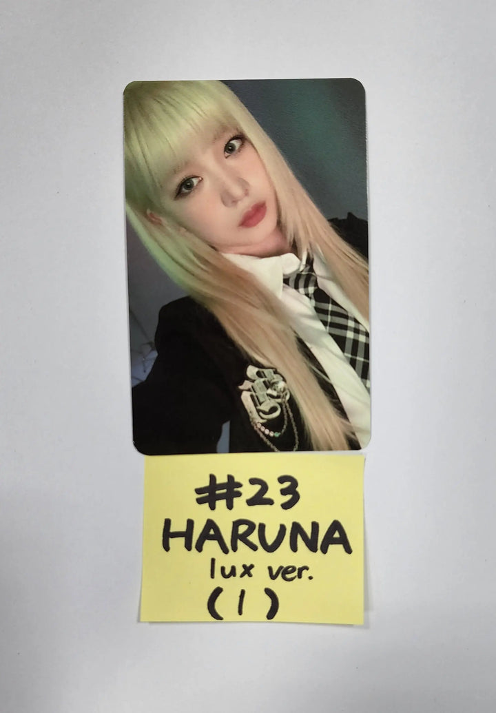 Billlie 'the Billage of perception : chapter two' - Official Photocard - HALLYUSUPERSTORE