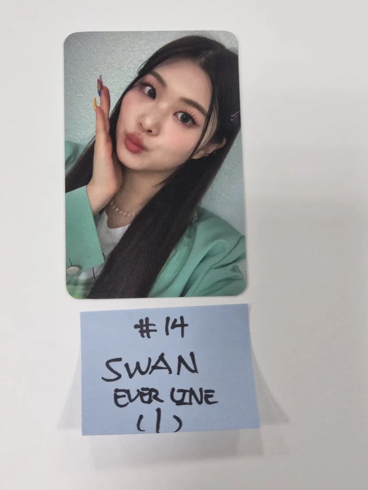Purple Kiss 4th mini - Everline Fansign Event Photocard - HALLYUSUPERSTORE