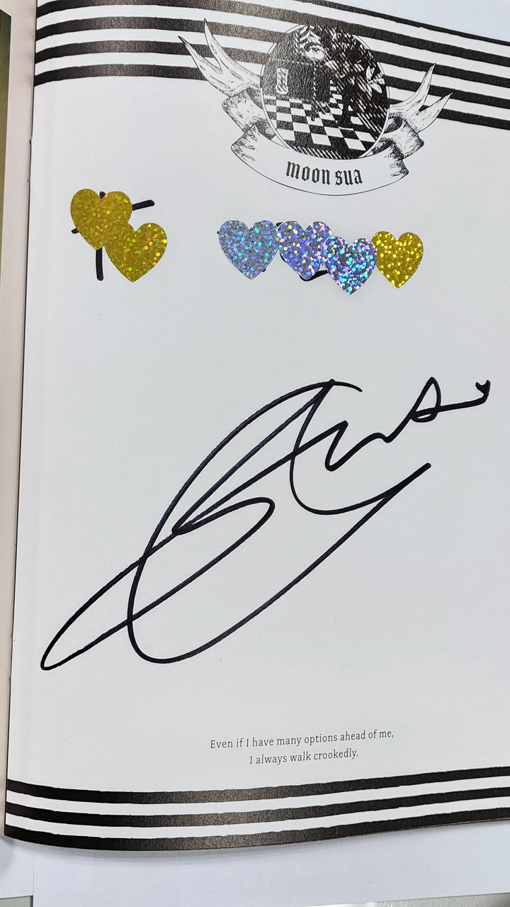 Moon Sua (Of Billlie) 'the Billage of perception : chapter two' - Hand Autographed(Signed) Album, Hand Autographed(Signed) Polaroid - HALLYUSUPERSTORE