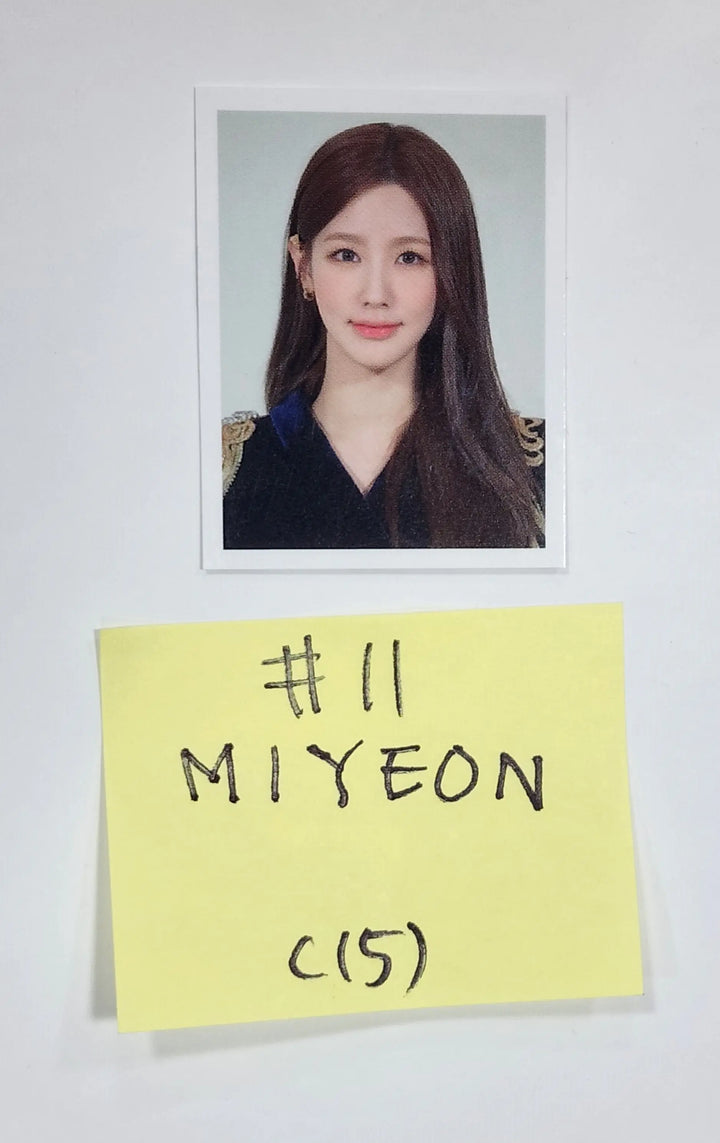 (g) I-DLE "NEVERLAND" - Official Fan Club 3rd Kit Photocard, ID Photo - HALLYUSUPERSTORE