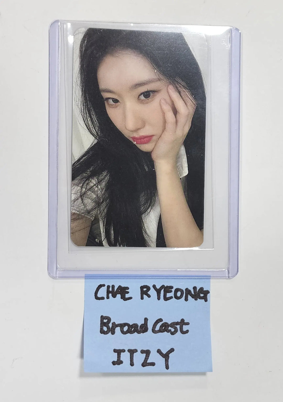 Chae Ryeong (Of ITZY) ‘CHECKMATE’ - Broadcast Photocard - HALLYUSUPERSTORE