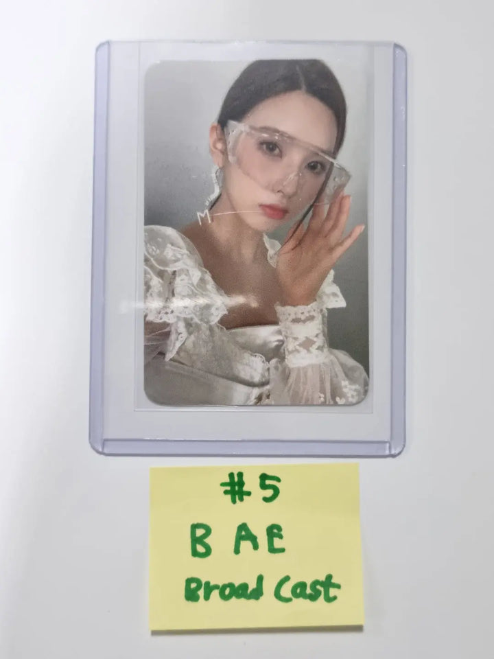 NMIXX 'ENTWURF' - Broadcast Photocard (2) - HALLYUSUPERSTORE