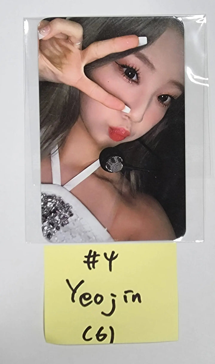 Loona "LOONATHEWORLD" 2022 Loona 1st World Tour - Mood Light Photocard - HALLYUSUPERSTORE