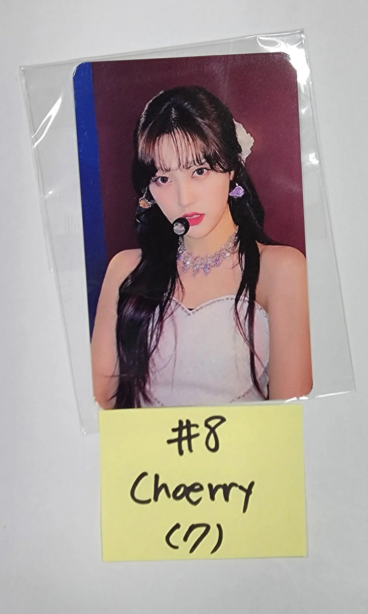 Loona "LOONATHEWORLD" 2022 Loona 1st World Tour - Mood Light Photocard - HALLYUSUPERSTORE