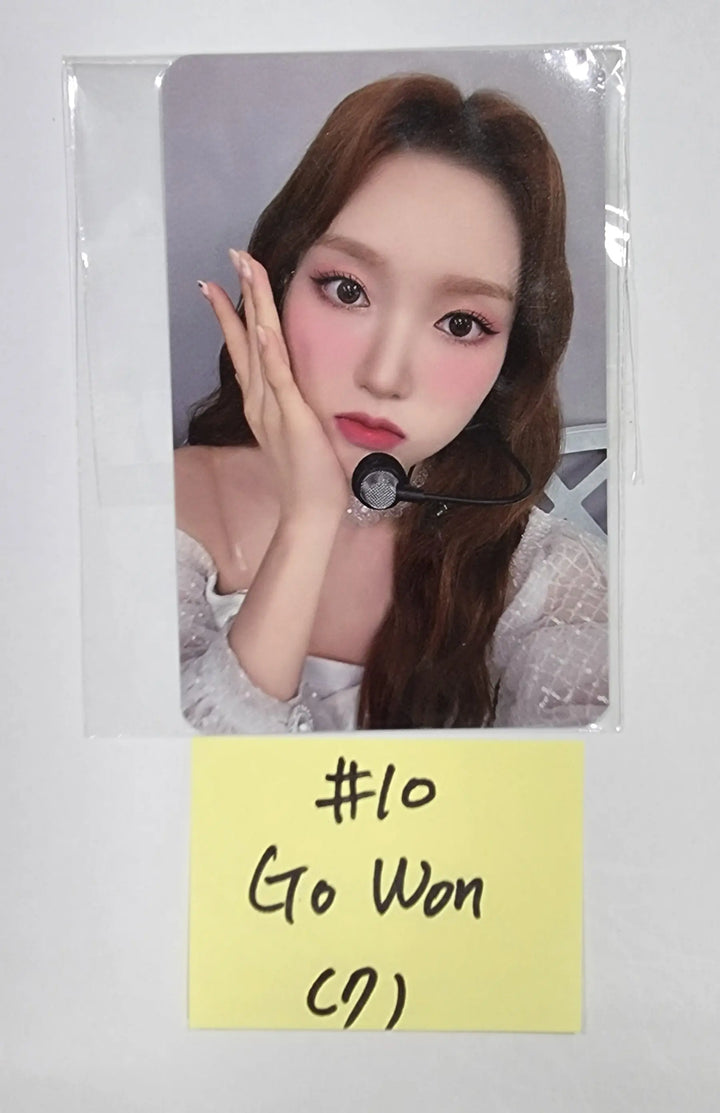 Loona "LOONATHEWORLD" 2022 Loona 1st World Tour - Mood Light Photocard - HALLYUSUPERSTORE