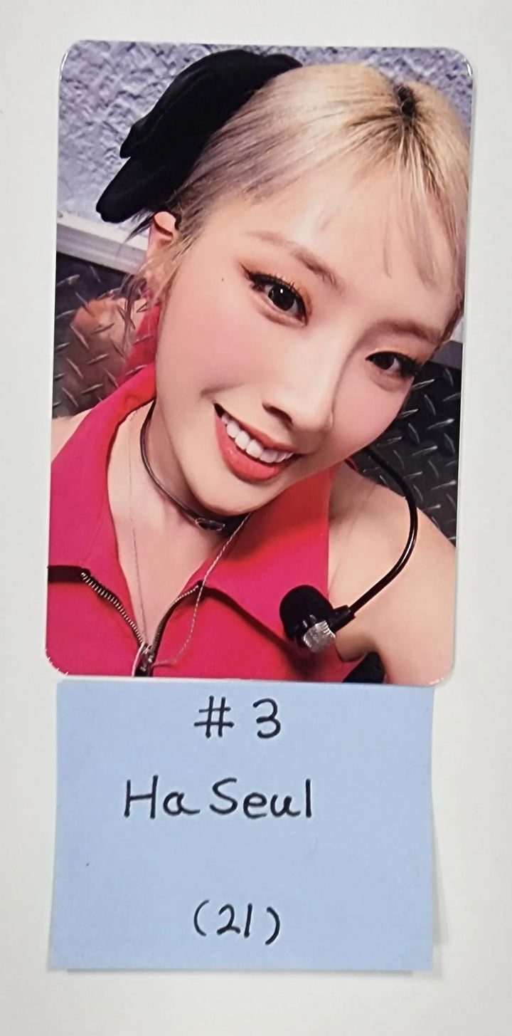 Loona "LOONATHEWORLD" 2022 Loona 1st World Tour - Trading Photocard - HALLYUSUPERSTORE