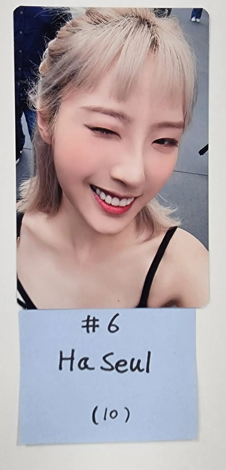 Loona "LOONATHEWORLD" 2022 Loona 1st World Tour - Trading Photocard - HALLYUSUPERSTORE