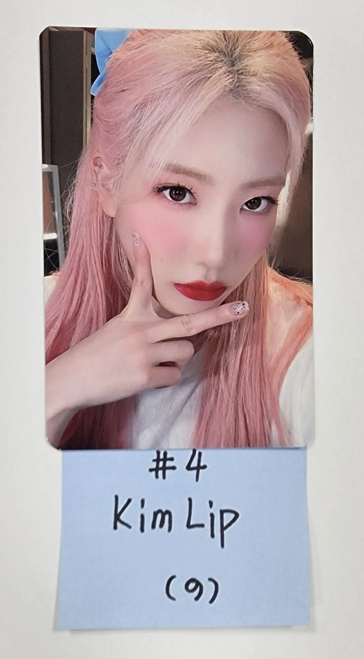 Loona "LOONATHEWORLD" 2022 Loona 1st World Tour - Trading Photocard - HALLYUSUPERSTORE