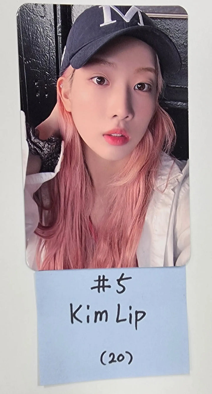 Loona "LOONATHEWORLD" 2022 Loona 1st World Tour - Trading Photocard - HALLYUSUPERSTORE