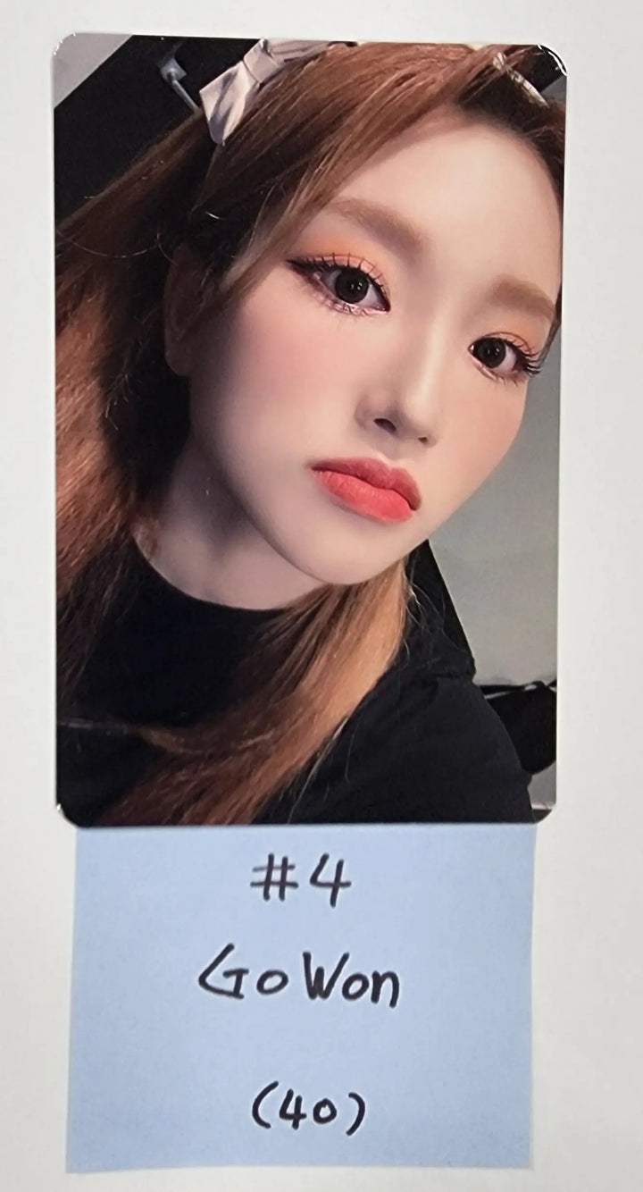 Loona "LOONATHEWORLD" 2022 Loona 1st World Tour - Trading Photocard - HALLYUSUPERSTORE