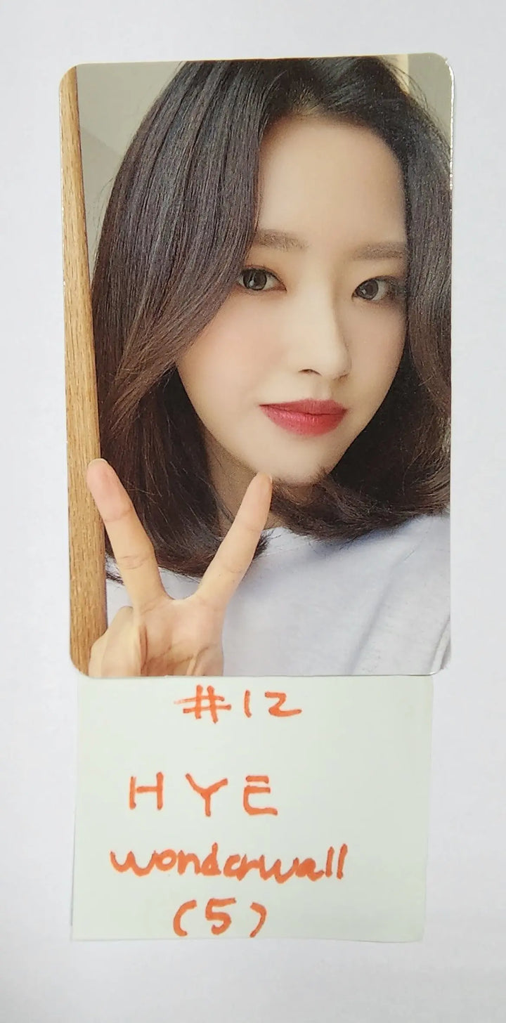 Loona "CONTENTS PACKAGE" - Photocard, Loona Film, Loona Film Collect Book - HALLYUSUPERSTORE