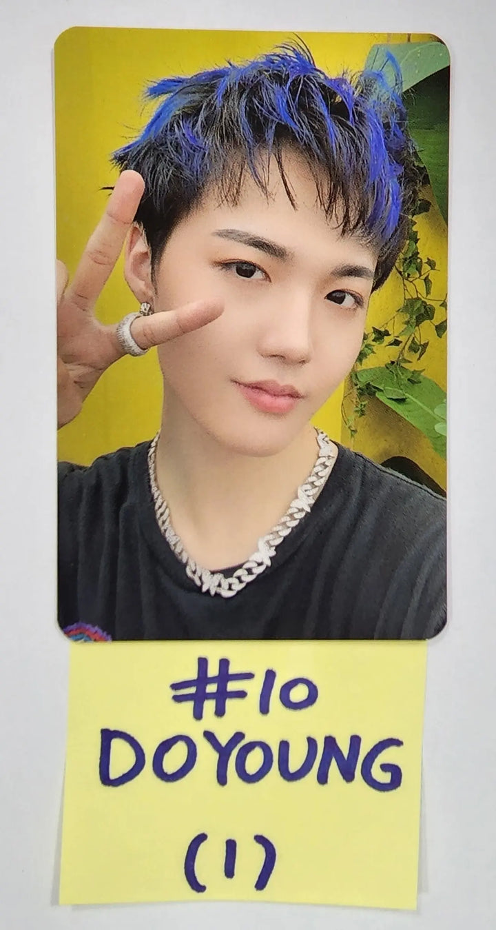 Treasure "Tour Hello IN SEOUL" - Official Trading Photocard - HALLYUSUPERSTORE