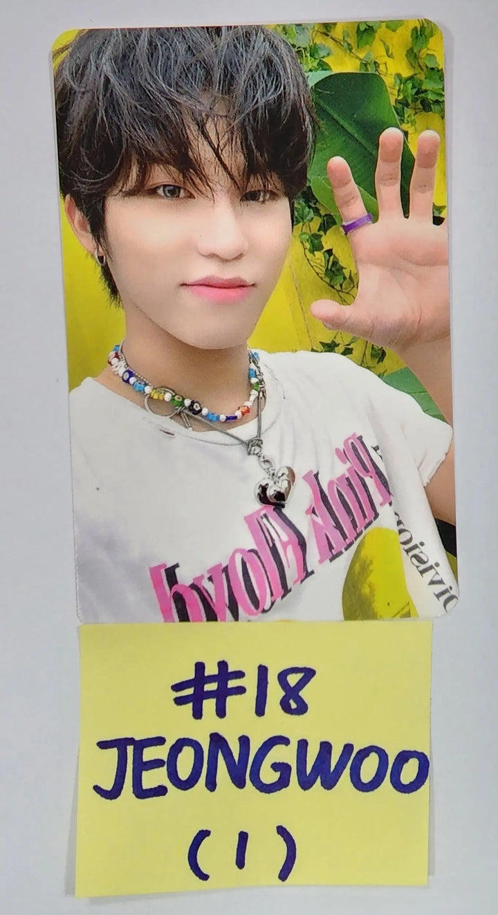 Treasure "Tour Hello IN SEOUL" - Official Trading Photocard - HALLYUSUPERSTORE